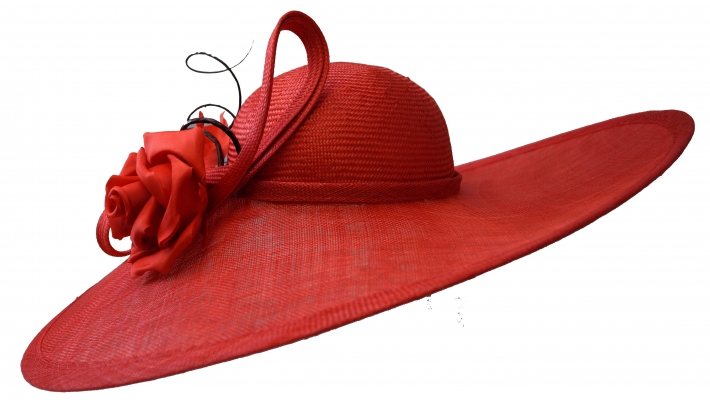 Whiteley- large ceremonial hat made of parasisal en sinamay straw, relevé shape, scarlet red